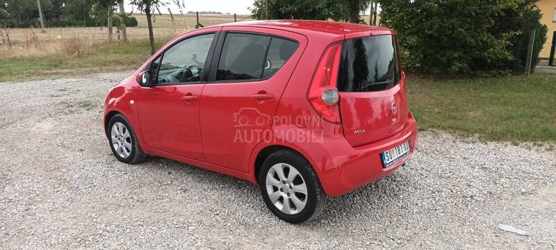 Opel Agila 