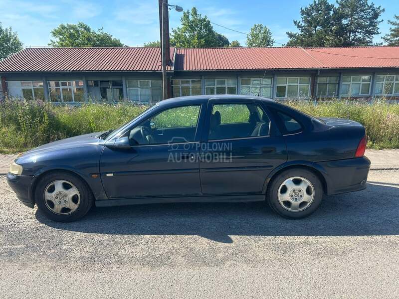 Opel Vectra B 