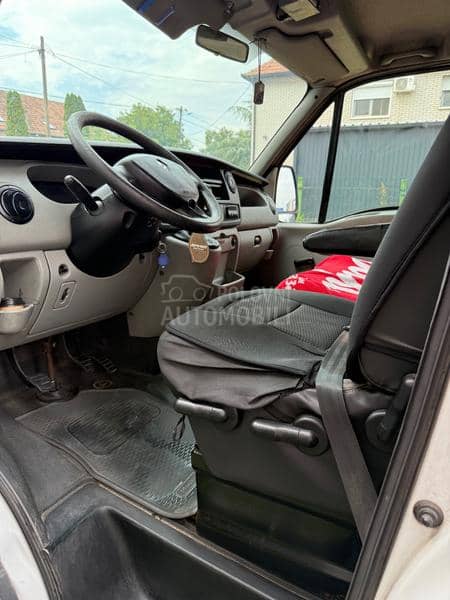 Renault Master 2.5 dci