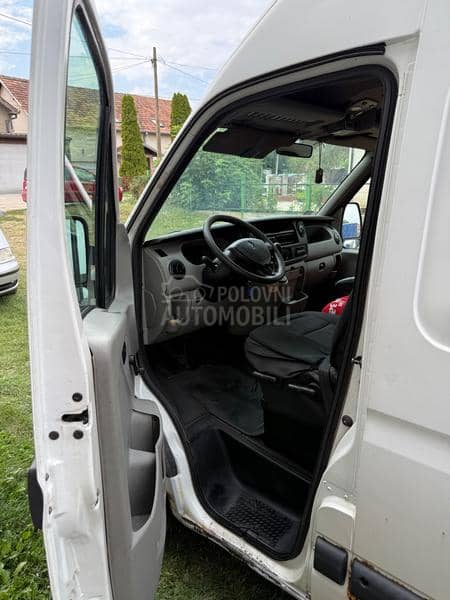 Renault Master 2.5 dci