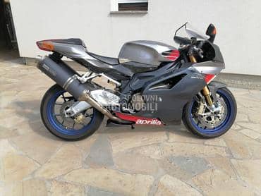Aprilia RSV1000R FACTORY
