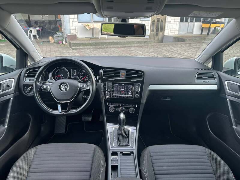 Volkswagen Golf 7 