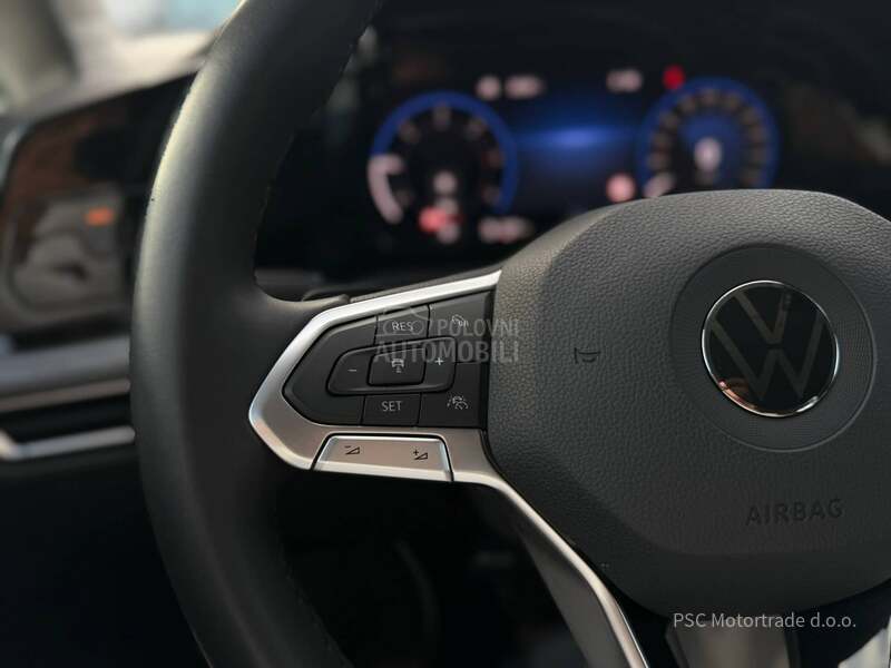 Volkswagen Golf 8 Style/HeadUp/Masaža