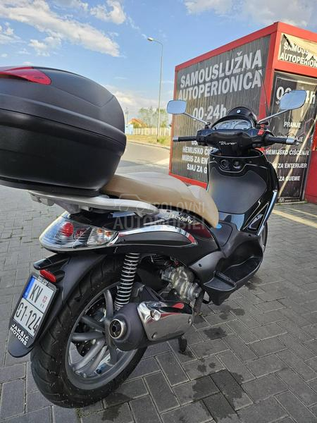 Piaggio Beverly