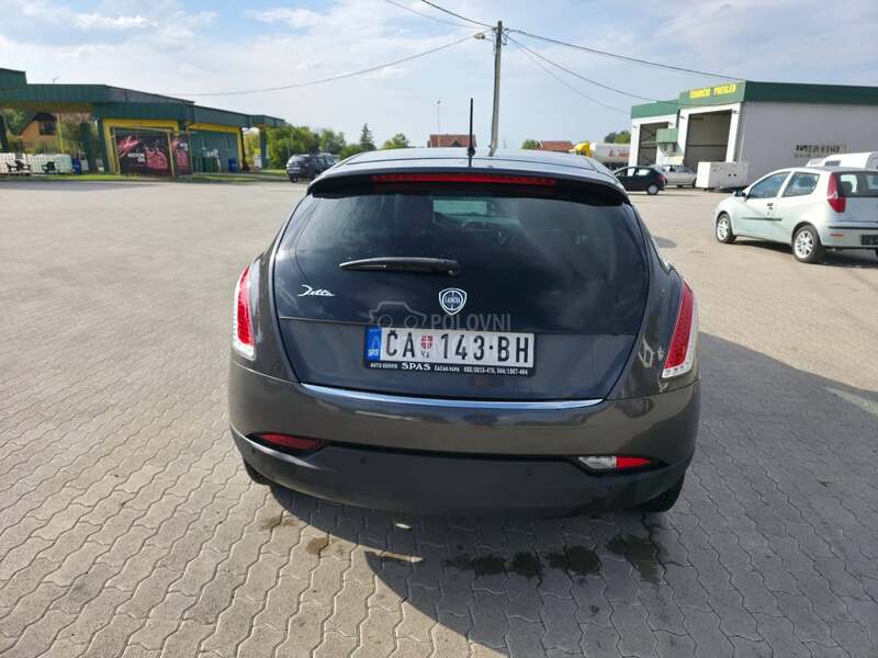 Lancia Delta 1.4 T-Jet