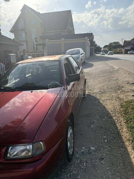 Seat Cordoba 