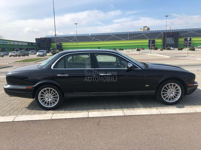 Jaguar XJ6 Executive