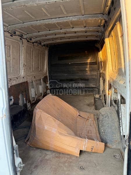 Mercedes Benz Sprinter 311