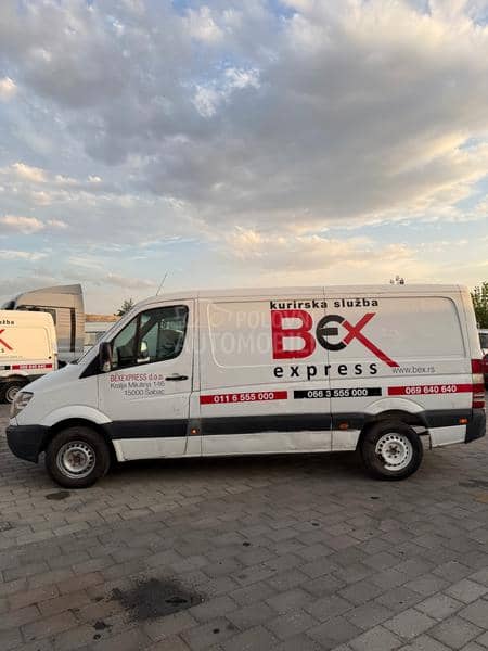 Mercedes Benz Sprinter 311