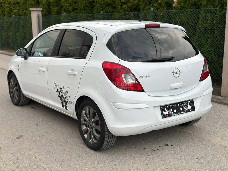 Opel Corsa D 1.4  CH