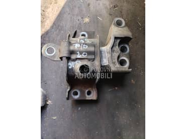 Nosac motora desni za Alfa Romeo 159