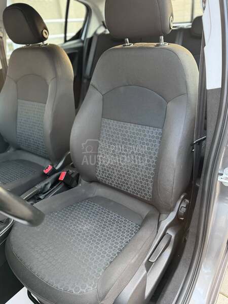 Opel Corsa E 1.4b ECOFLEX CH