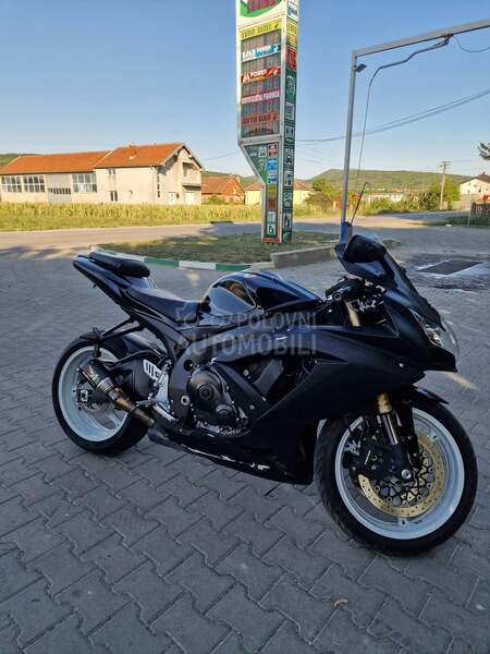 Suzuki gsxr