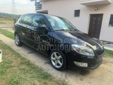 Škoda Fabia 1,2  1 15 9 0 0 K M