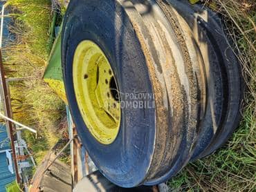 tockovi za John Deere kombajn