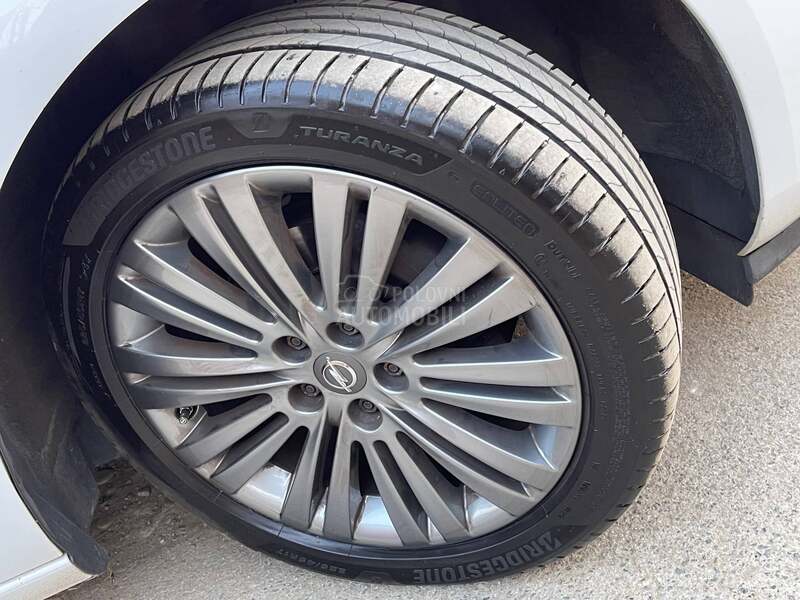 Opel Astra J 1.4 SVAJCARSKA