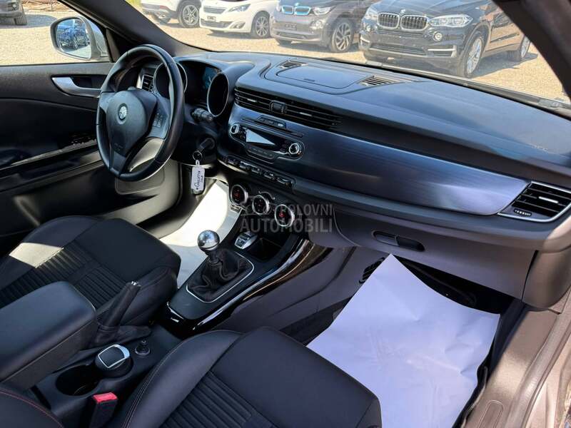 Alfa Romeo Giulietta 2.0 JTDM DISTINCTIVE