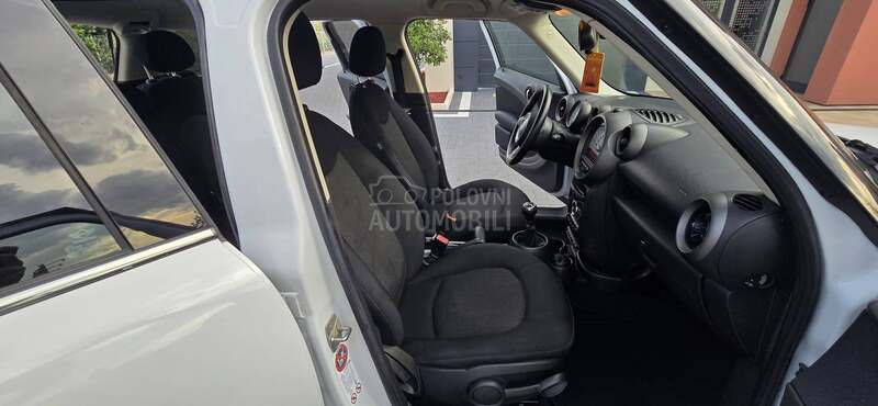 MINI Countryman 1.6D/o p i s