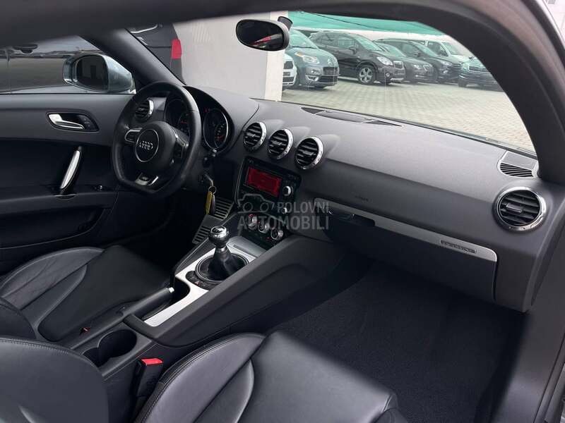 Audi TT TDI QUATTRO S-LINE