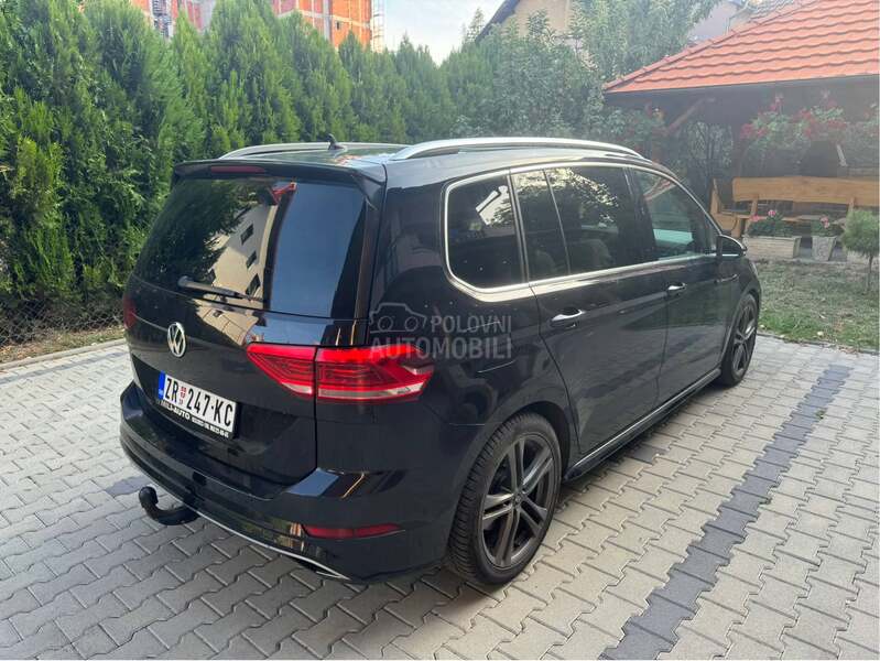 Volkswagen Touran DSG 190 R LINE