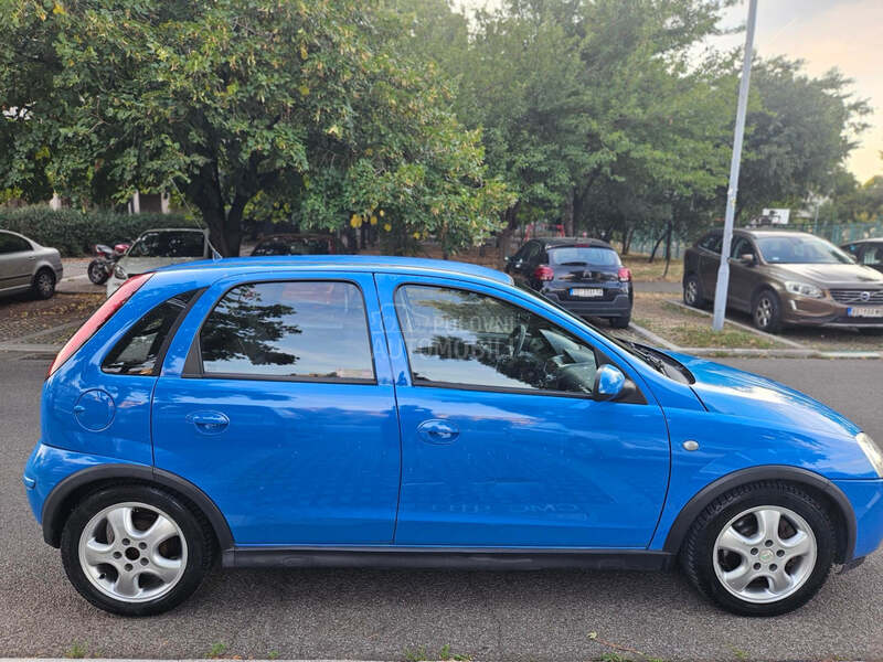 Opel Corsa C 1.7 CDTI