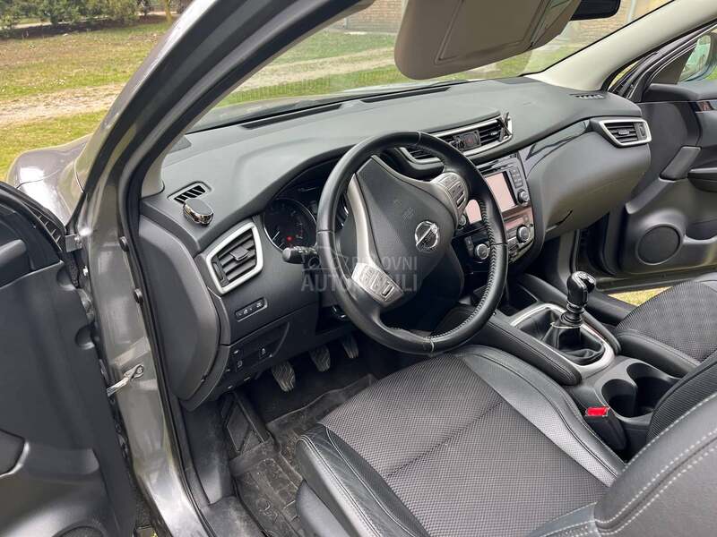 Nissan Qashqai 1.2 DIG