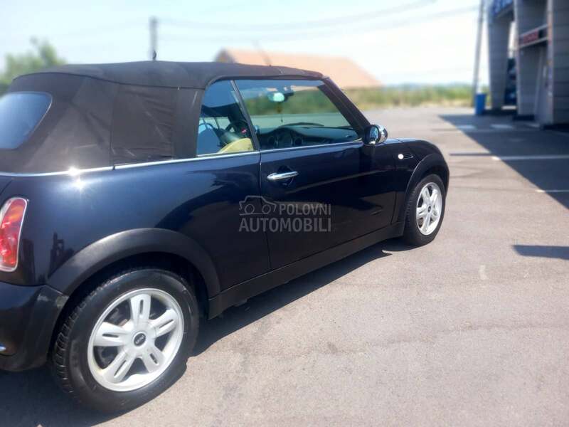 MINI One 