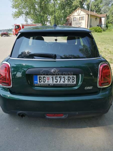 MINI One XR11