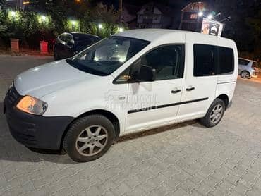 Auto staklo za Volkswagen Caddy od 2004. do 2014. god.