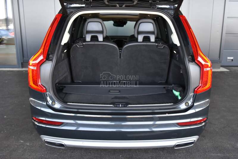 Volvo XC90 20 B5 Momentum AWD