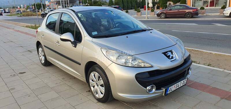 Peugeot 207 1.6 b