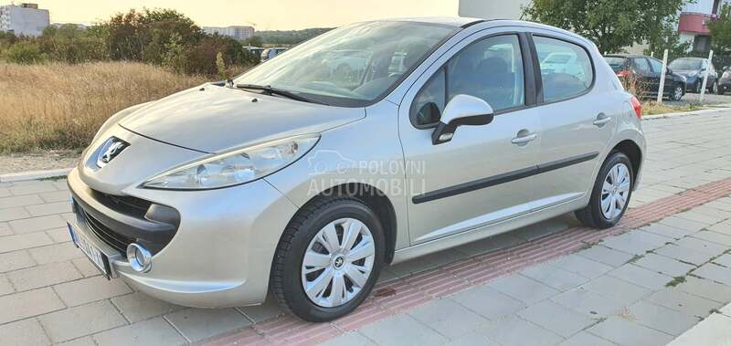 Peugeot 207 1.6 b