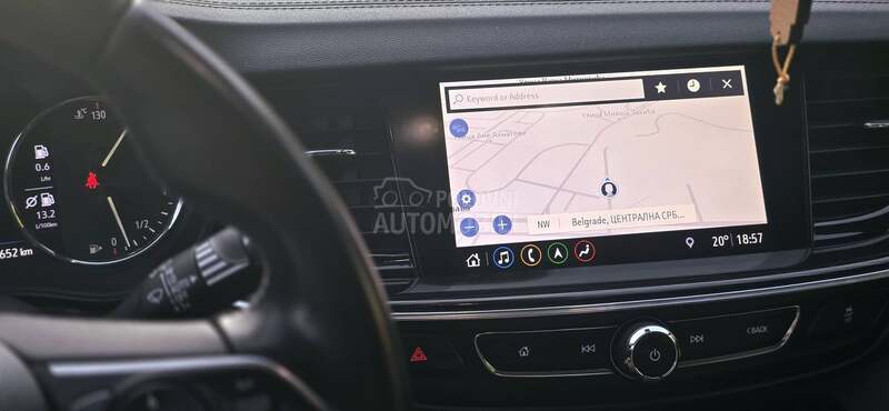 Opel Insignia 2.0CDTi AT8