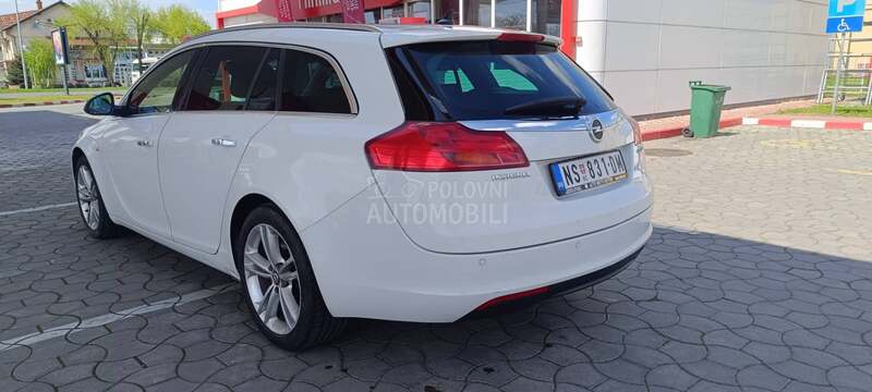 Opel Insignia 2.0 CDTI