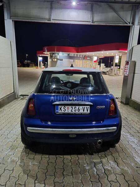 MINI Cooper 