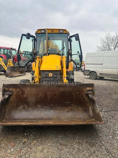 JCB 3CX