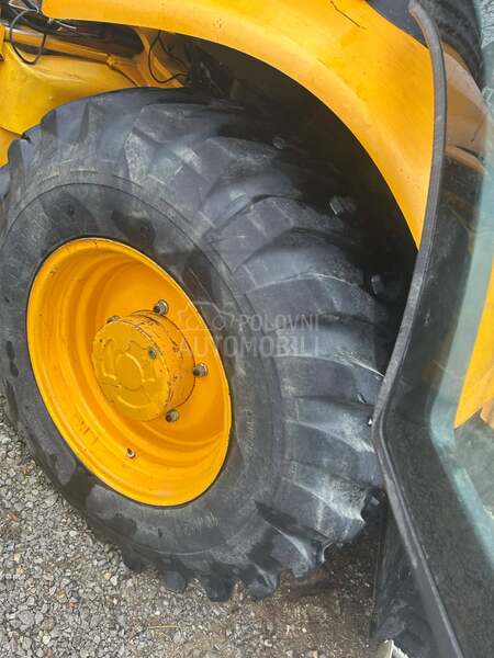 JCB 3CX