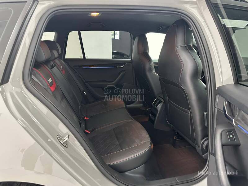 Škoda Octavia 2.0 TDI DSG Nav Led