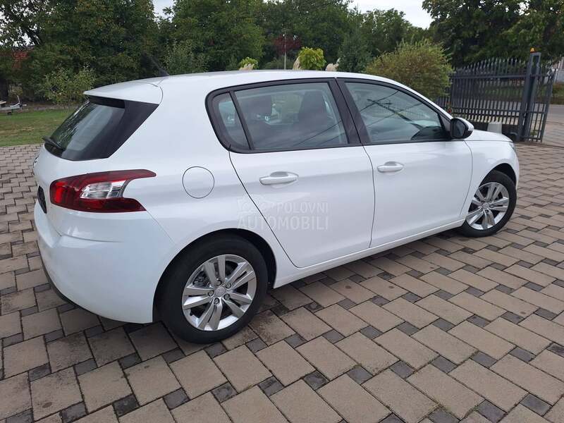 Peugeot 308 1.2 IZ SVAJCARSKE