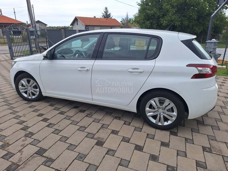 Peugeot 308 1.2 IZ SVAJCARSKE