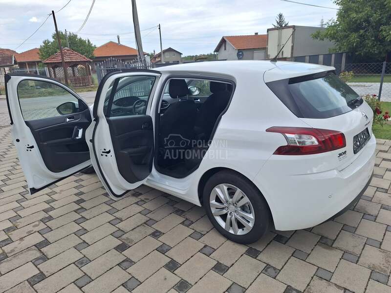 Peugeot 308 1.2 IZ SVAJCARSKE