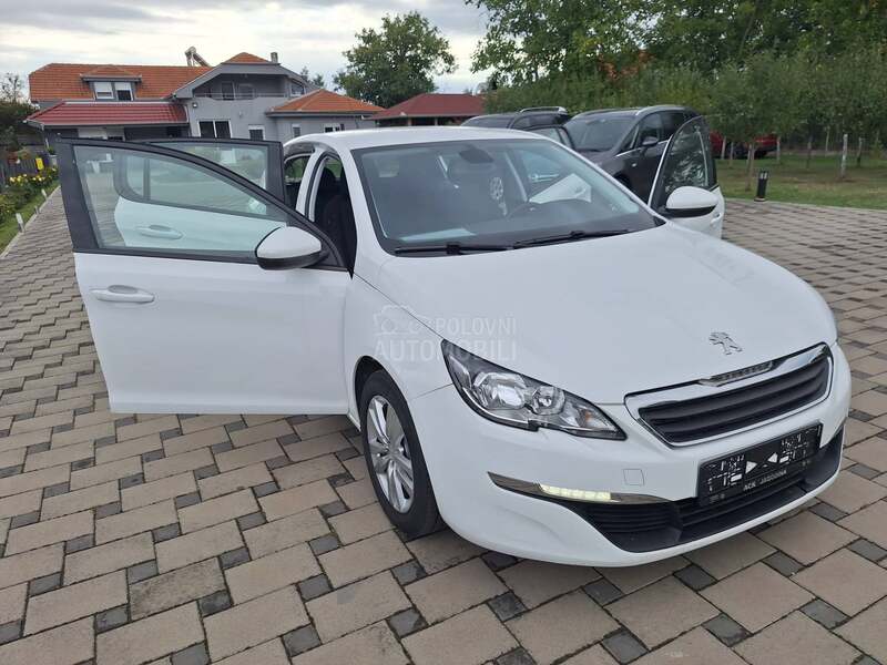 Peugeot 308 1.2 IZ SVAJCARSKE