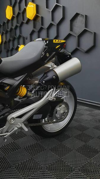 Ducati Monster 1100 S