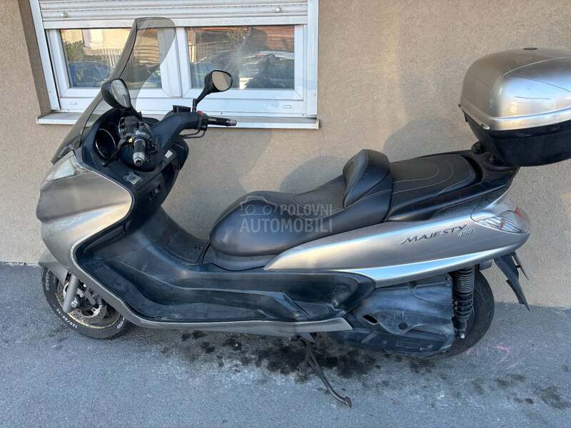Yamaha Majesty