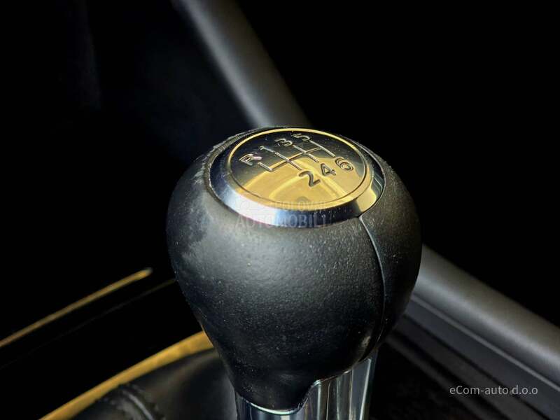 Mazda 3 SKYACTIV  G 122