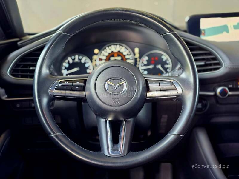 Mazda 3 SKYACTIV  G 122