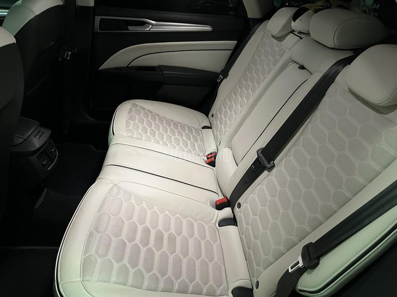 Ford Mondeo 2.0 Vignale