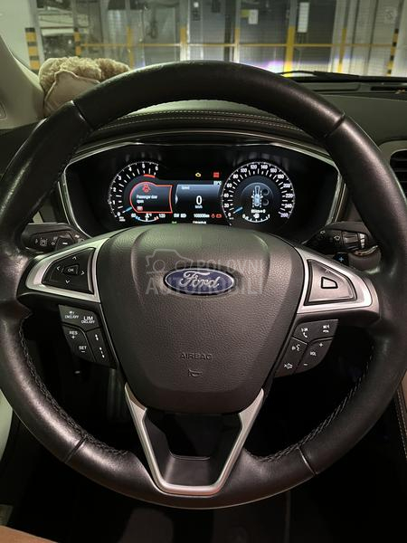 Ford Mondeo 2.0 Vignale