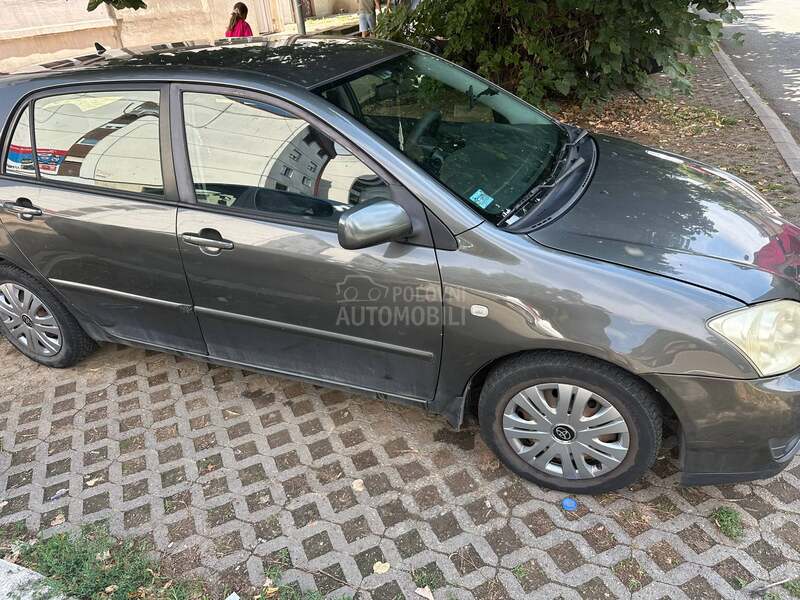 Toyota Corolla 