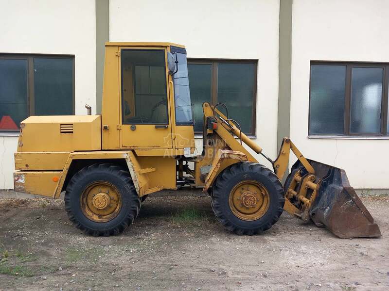Schaeff UTOVARIVAC SCHAEFF ZL 7 C